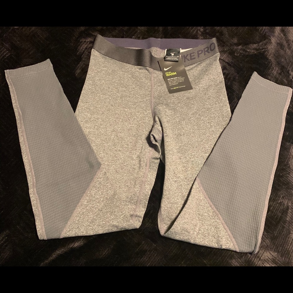Nike pro leggings NWT